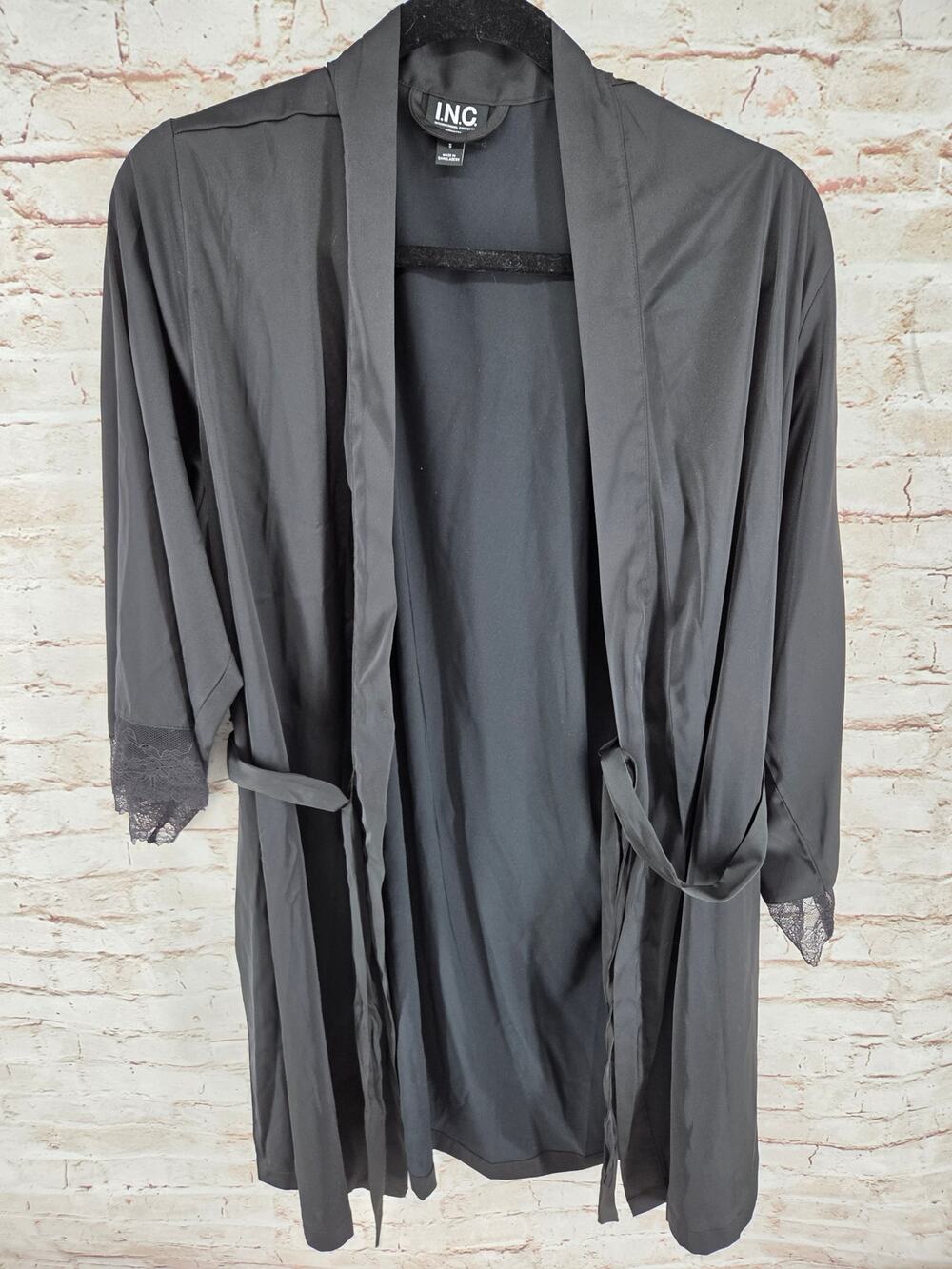 I.N.C. Black Robe Lace Edge Small NEW